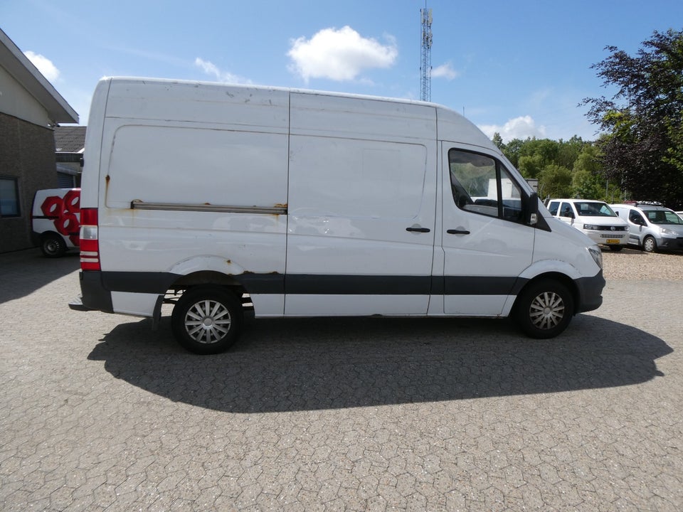 Mercedes Sprinter 316 2,2 CDi R2 Kassevogn 5d