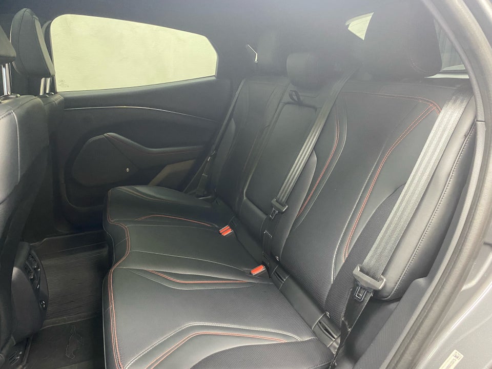 Ford Mustang Mach-E 88 First Edition Extended Range AWD 5d