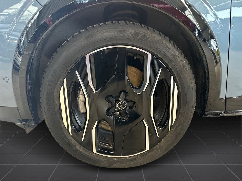 Peugeot e-5008 77 GT 7prs 5d