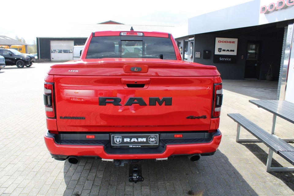 Dodge RAM 1500 5,7 V8 Hemi Laramie Night aut. 4d