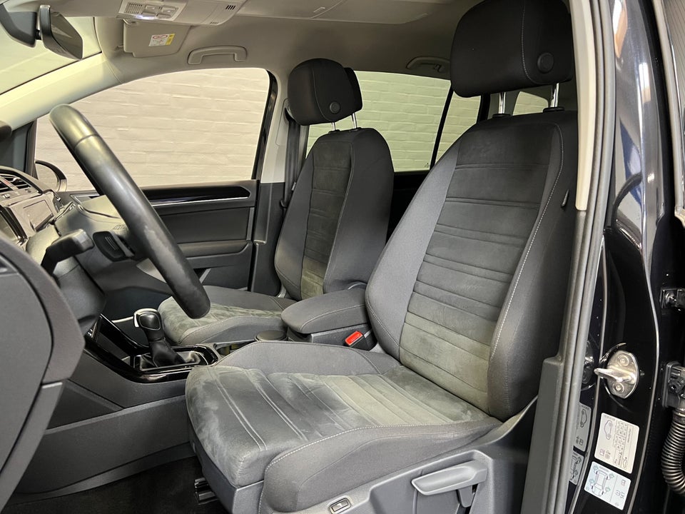 VW Touran 2,0 TDi 150 Highline DSG 7prs 5d