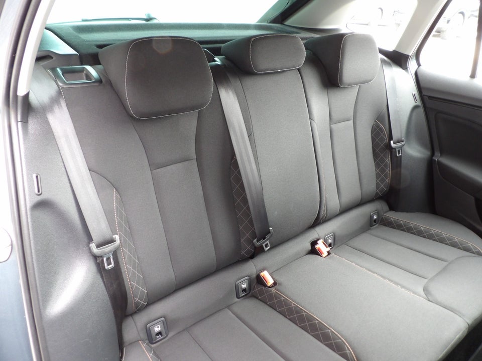 Skoda Scala 1,0 TSi 115 Ambition 5d