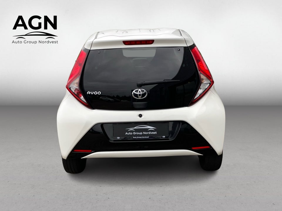 Toyota Aygo 1,0 VVT-i x-cite 5d