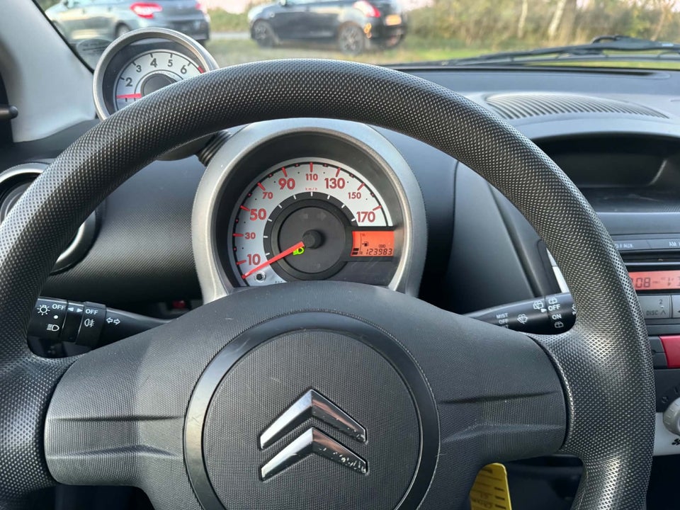 Citroën C1 1,0i SX 5d