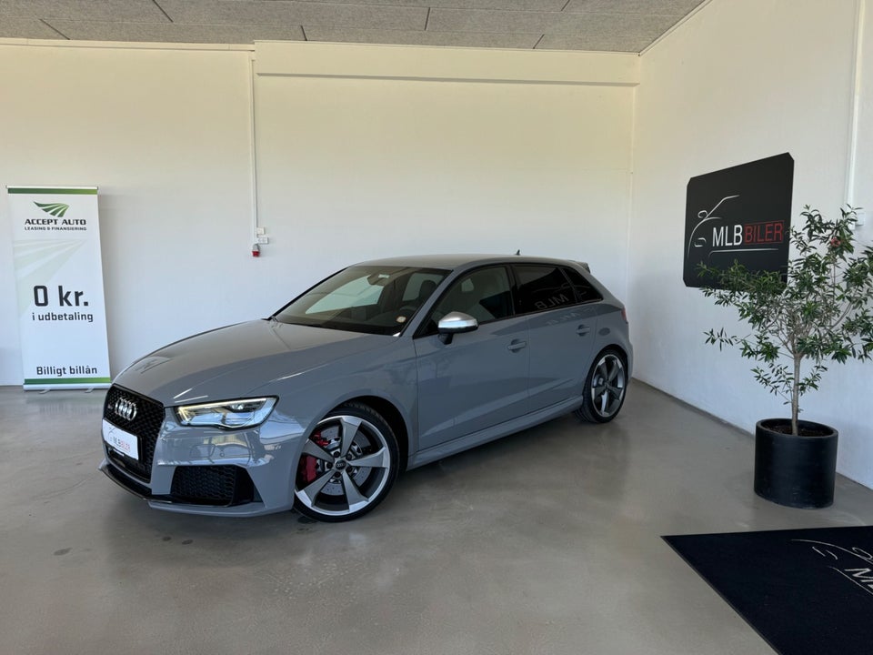 Audi RS3 2,5 TFSi Sportback quattro S-tr. 5d