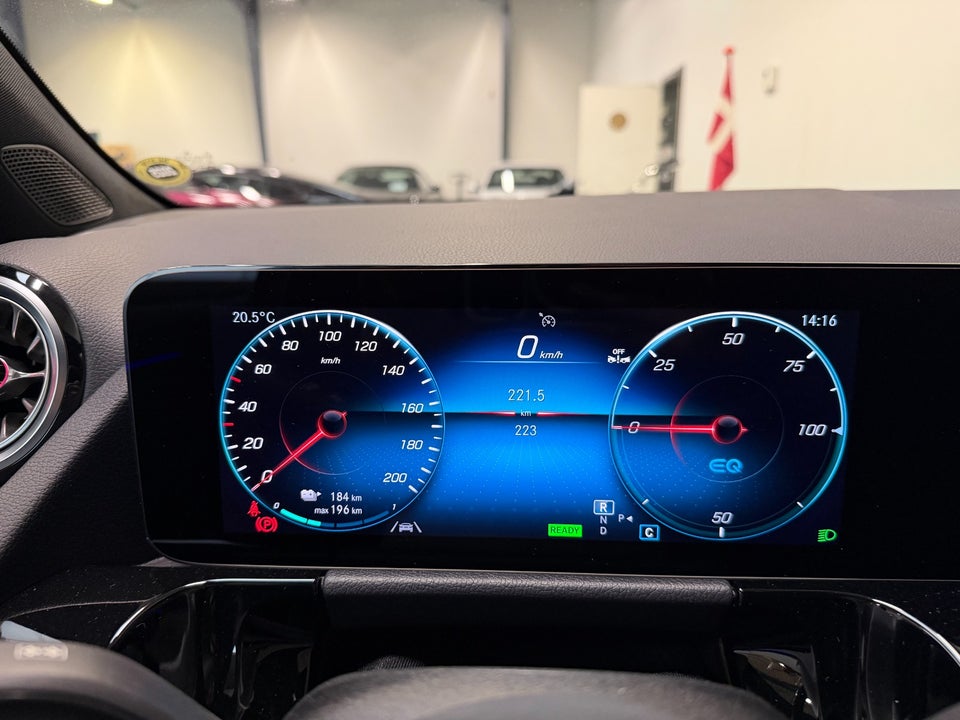 Mercedes EQA250+ Progressive 5d