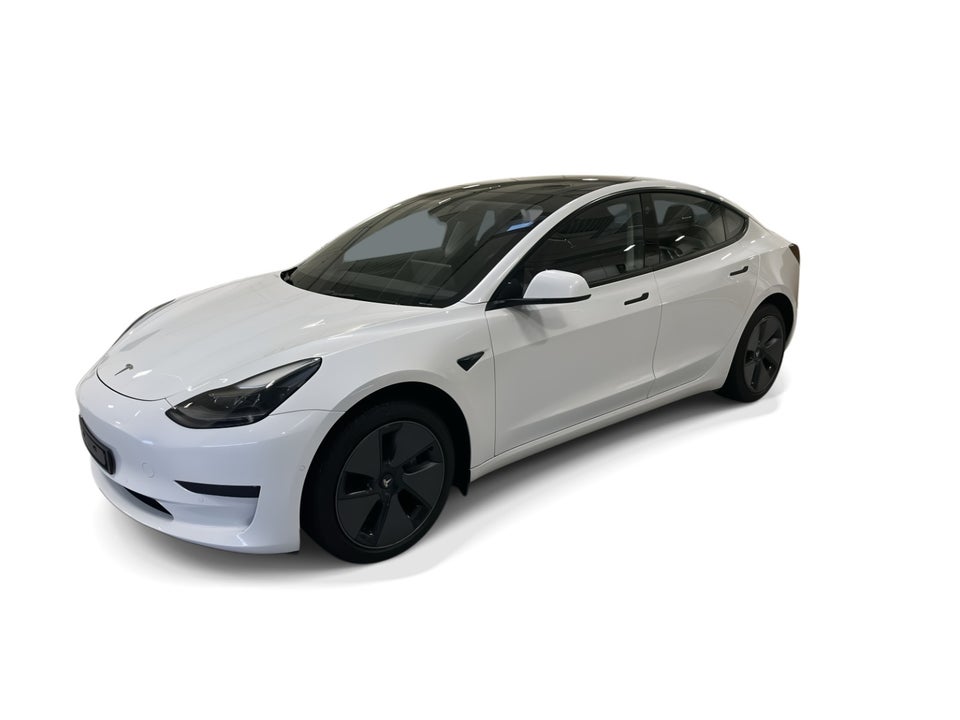 Tesla Model 3 Standard Range+ RWD 4d