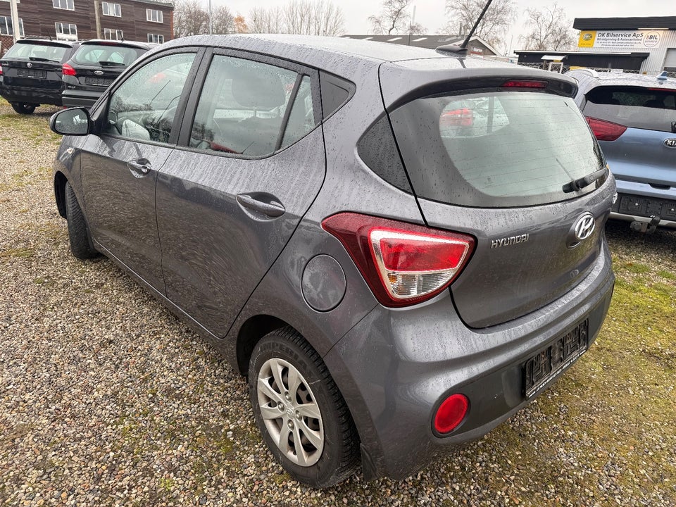 Hyundai i10 1,0 Touch 5d