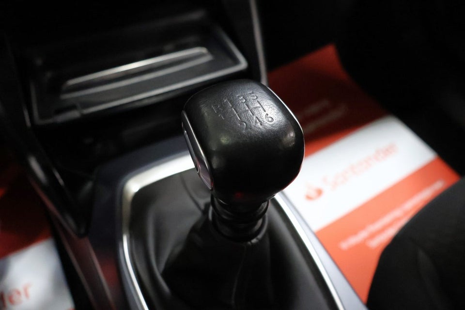 Peugeot 2008 1,2 PureTech 100 Allure 5d