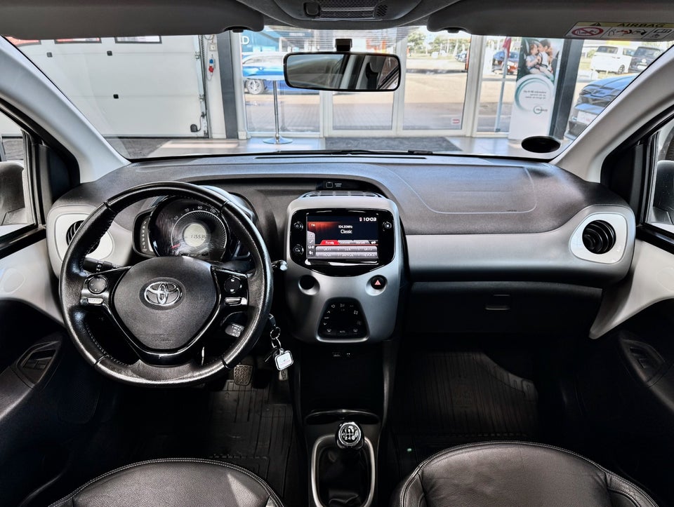 Toyota Aygo 1,0 VVT-i x-cellence 5d