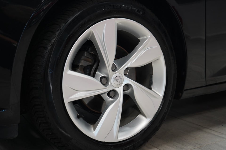 Opel Insignia 1,6 CDTi 136 Dynamic Sport Tourer aut. 5d