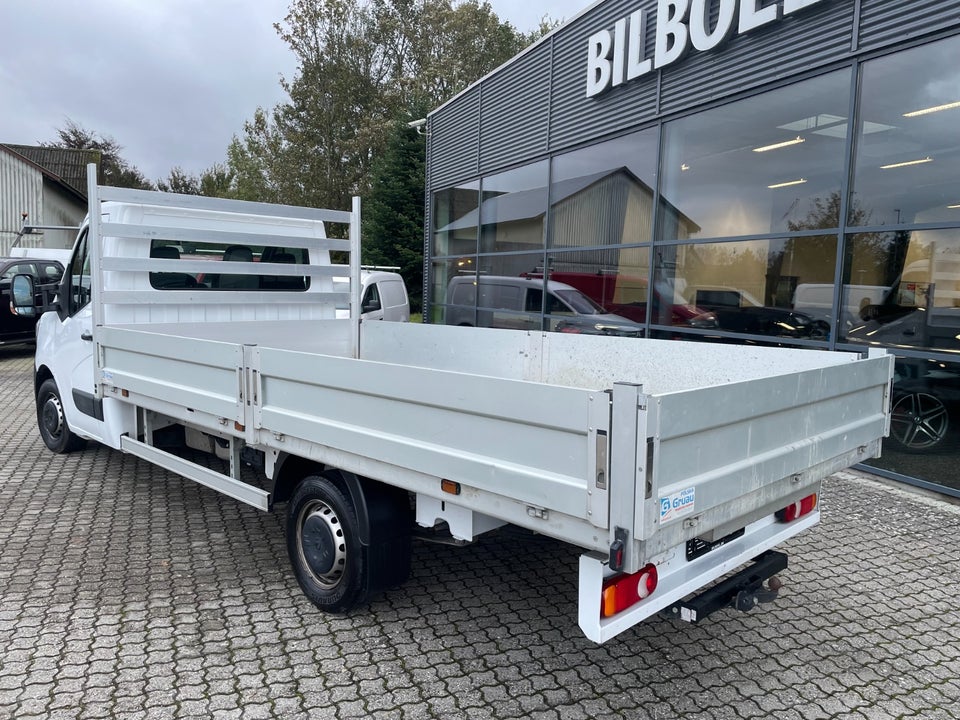 Renault Master IV T35 2,3 dCi 180 L3 Chassis