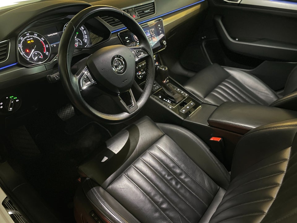 Skoda Superb 1,4 TSi 150 Business Executive Combi DSG 5d