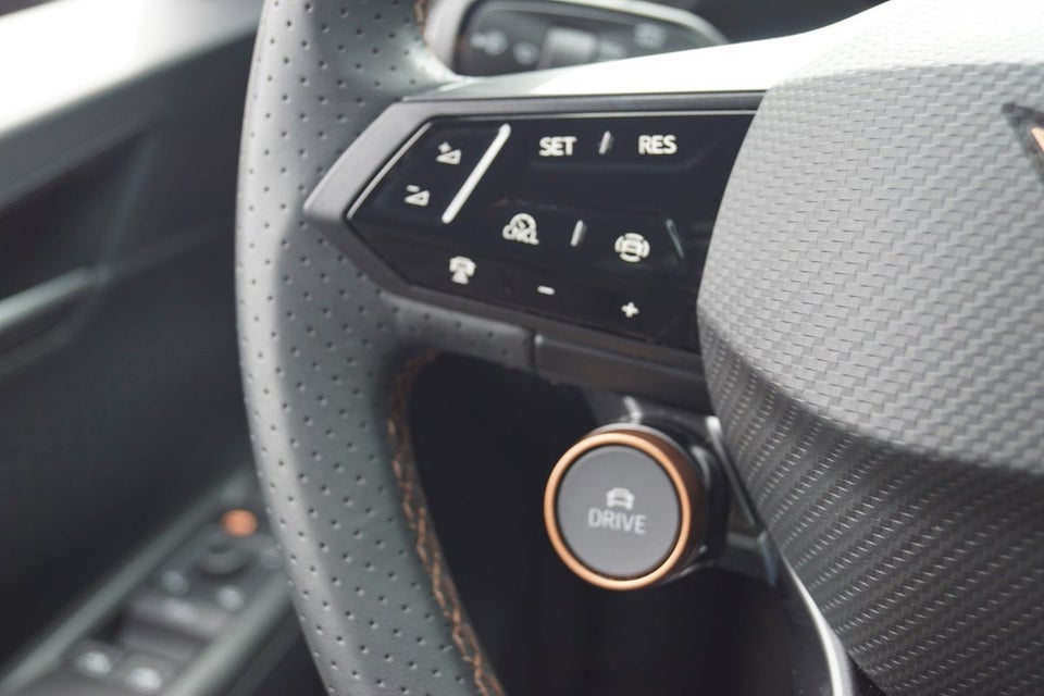 Cupra Born 59 e-Boost 5d