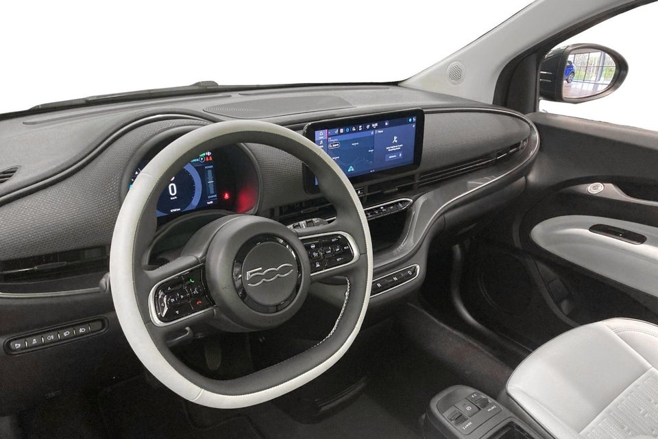Fiat 500e 42 la Prima by Bocelli 3d