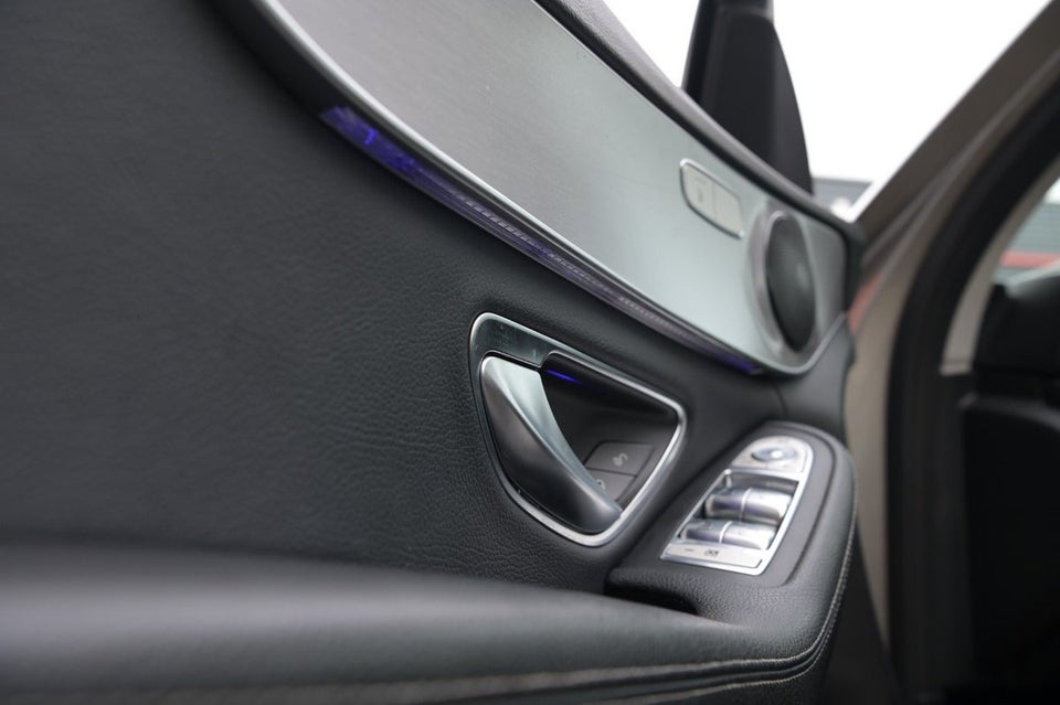 Mercedes C220 d 2,0 Advantage aut. 4d