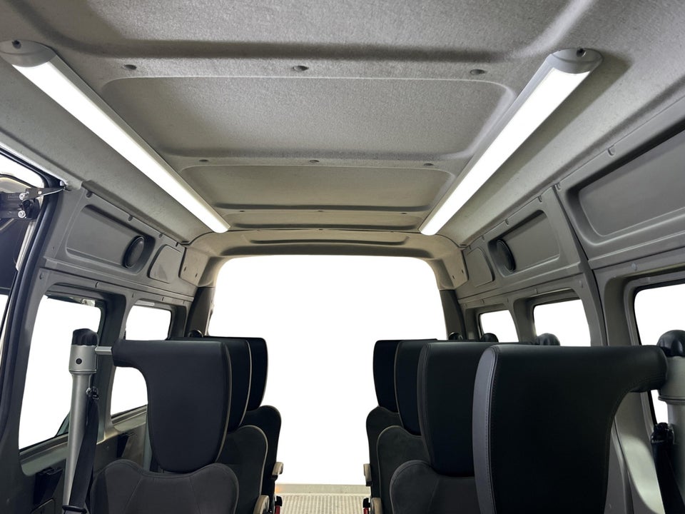 Renault Master III T39 2,3 dCi 165 L3H2 17prs 5d