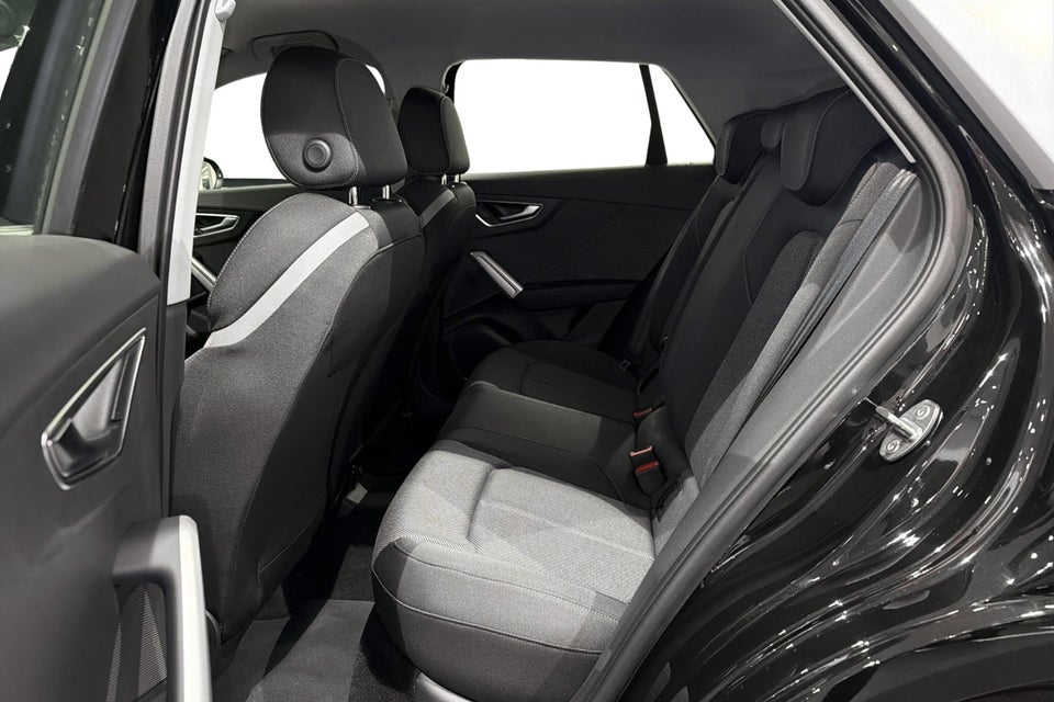 Audi Q2 35 TFSi S-line S-tr. 5d