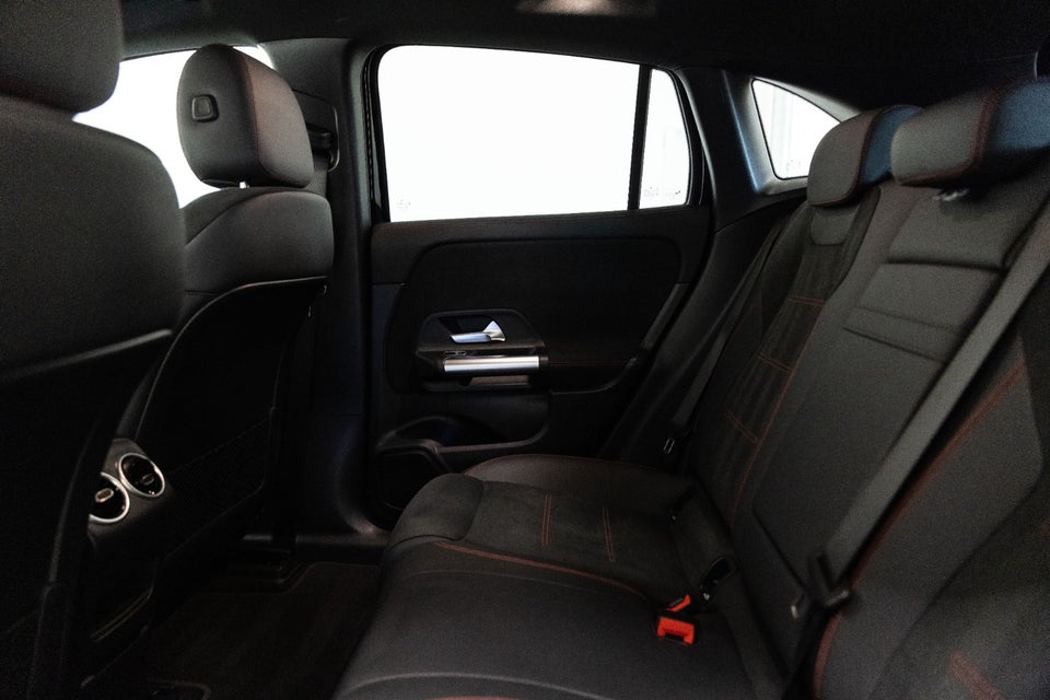 Mercedes EQA250+ AMG Advance 5d