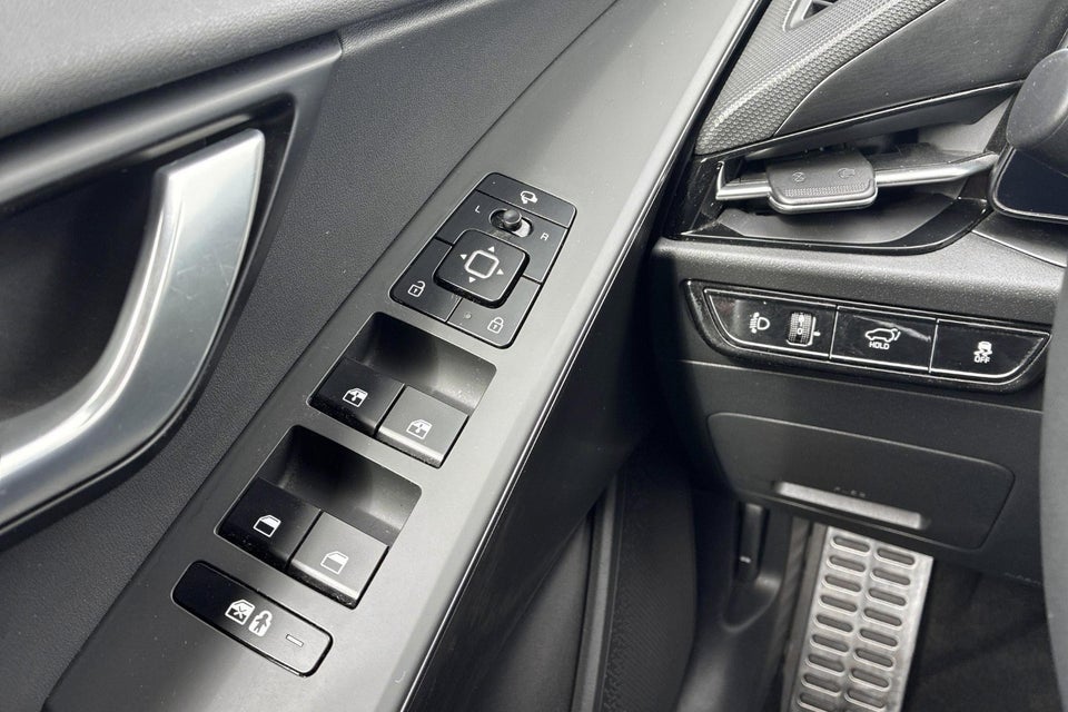 Kia Niro 64 EV Premium 5d
