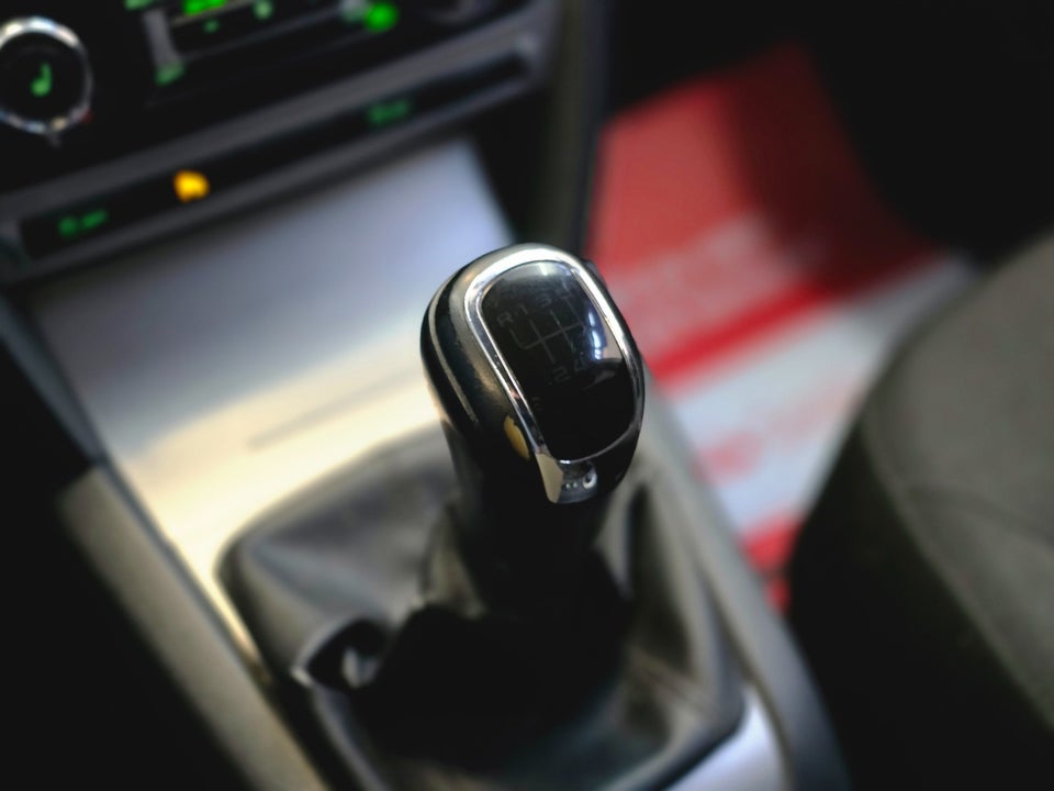 Skoda Octavia 1,4 TSi 122 Elegance Combi 5d
