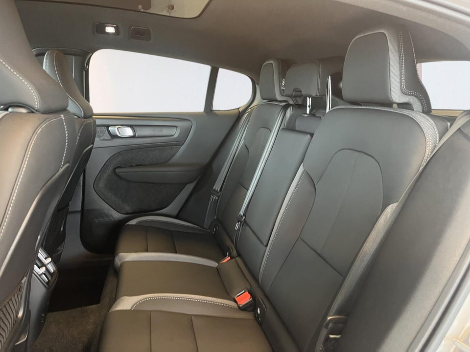 Volvo EC40 Twin Ultra 5d