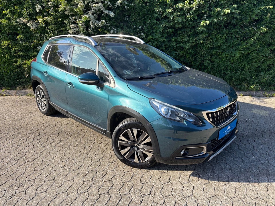 Peugeot 2008 1,2 PureTech 110 Allure Sky EAT6 5d