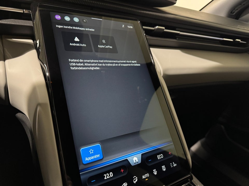 Ford Explorer 84 Premium Extended Range AWD 5d