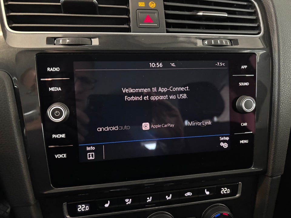 VW Golf VII 1,5 TSi 130 Comfortline Variant DSG 5d