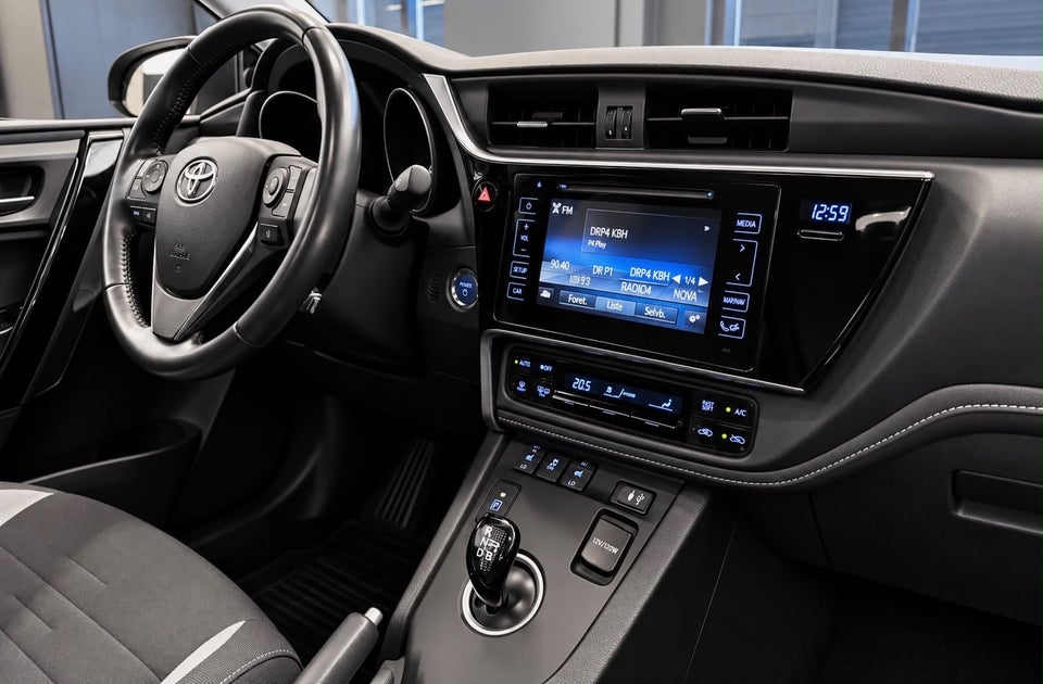 Toyota Auris 1,8 Hybrid H2 Comfort CVT 5d