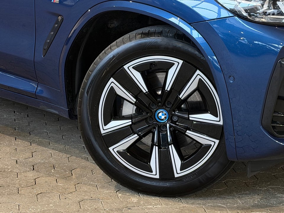 BMW iX3 Charged M-Sport 5d