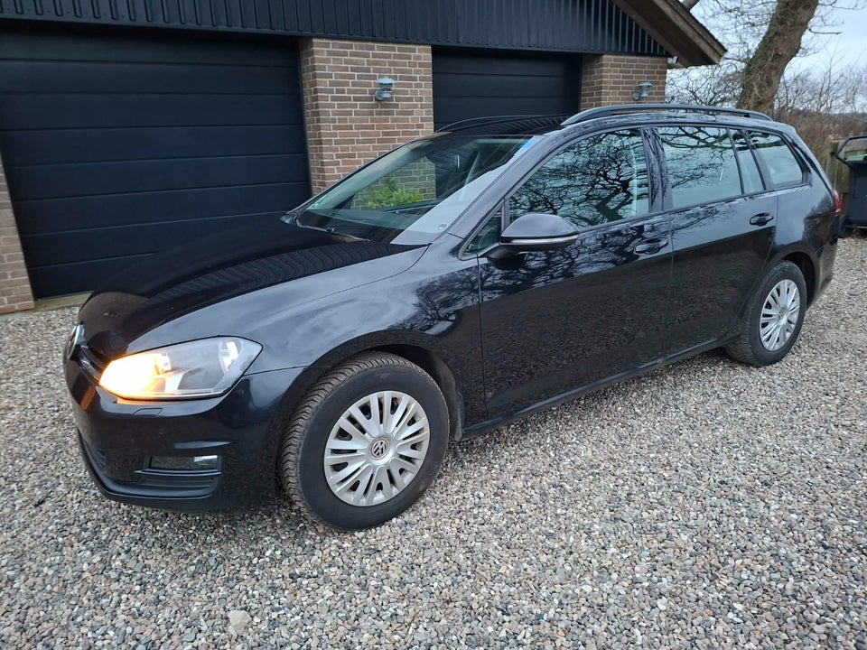 VW Golf VII 1,4 TSi 122 Comfortline Variant BMT 5d