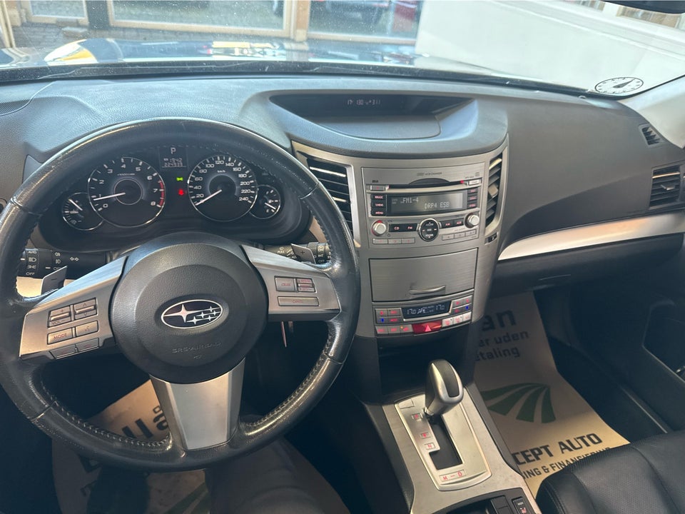 Subaru Legacy 2,5i Business Wagon aut. AWD 5d