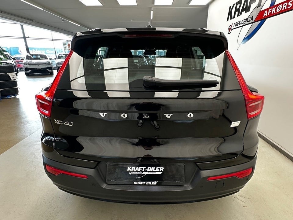Volvo XC40 P6 ReCharge Core 5d