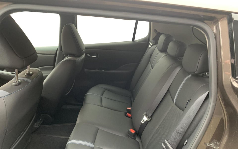 Nissan Leaf 62 e+ Tekna 5d