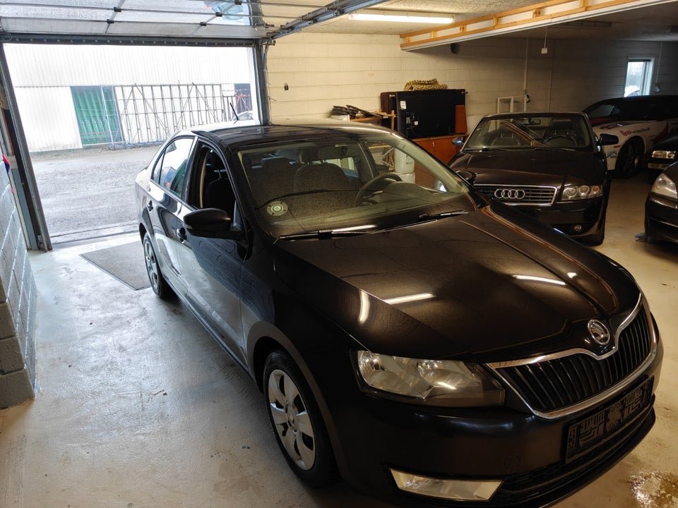Skoda Rapid 1,2 TSi 90 Style Spaceback 5d