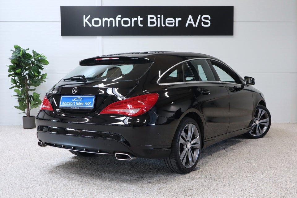 Mercedes CLA180 1,6 Shooting Brake 5d