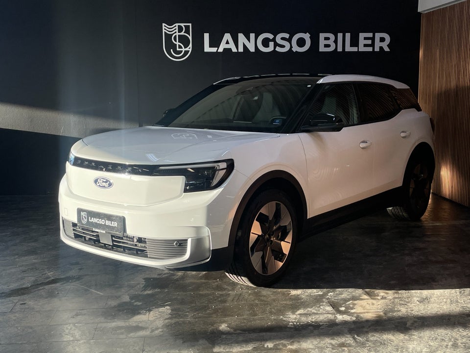 Ford Explorer 77 Premium Extended Range 5d