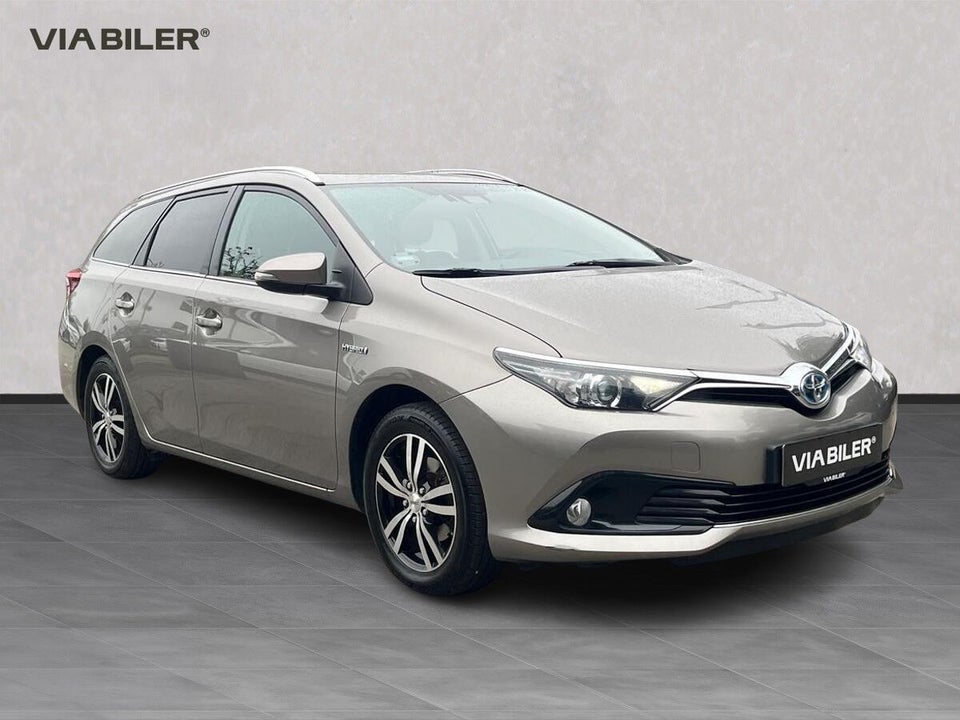 Toyota Auris 1,8 Hybrid H2 Comfort Touring Sports CVT 5d
