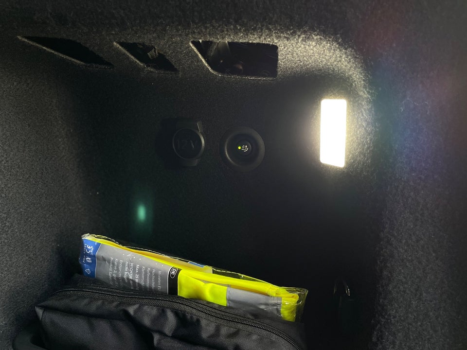 BMW iX1 xDrive30 Fully Charged M-Sport 5d