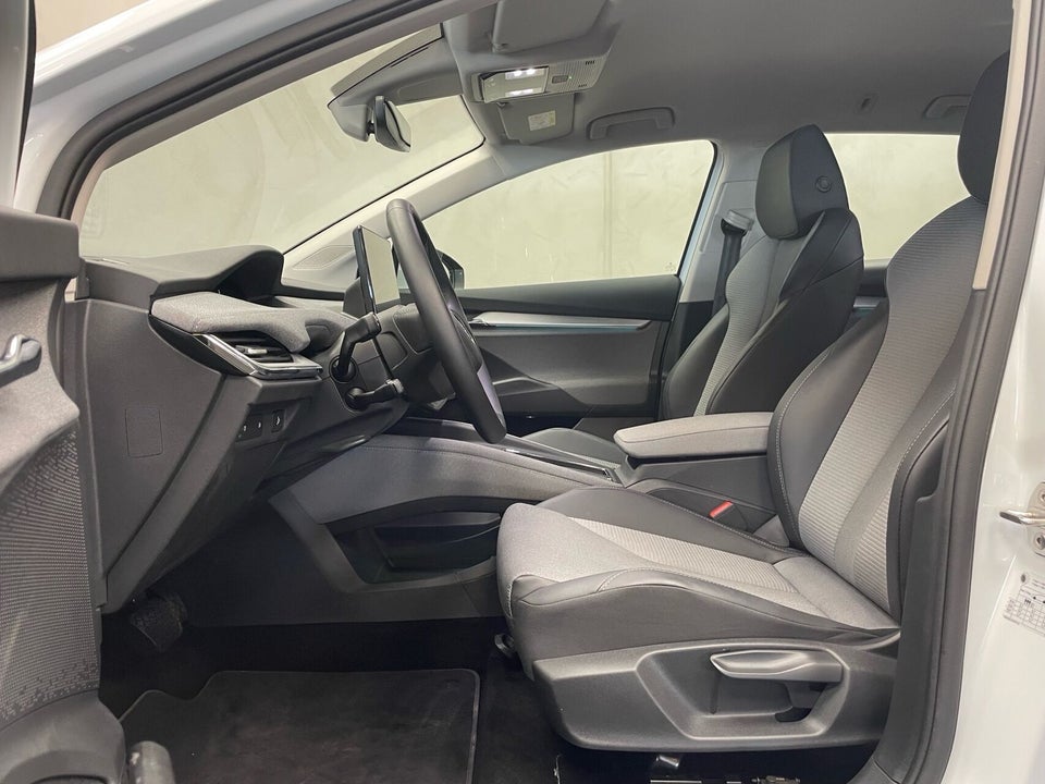 Skoda Enyaq 60 iV Loft 5d