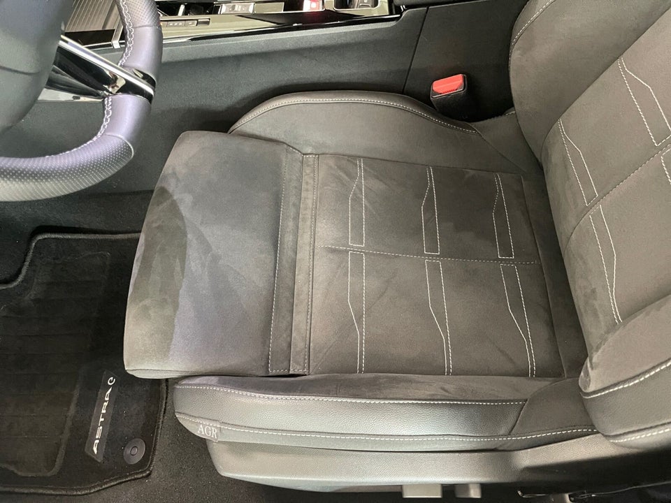 Opel Astra-e 54 Ultimate 5d