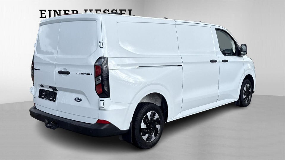 Ford Transit Custom 320 L2 2,5 PHEV Trend CVT