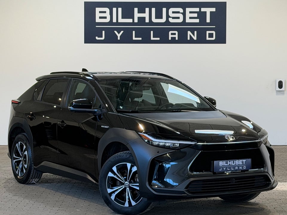 Toyota bZ4X Active 5d