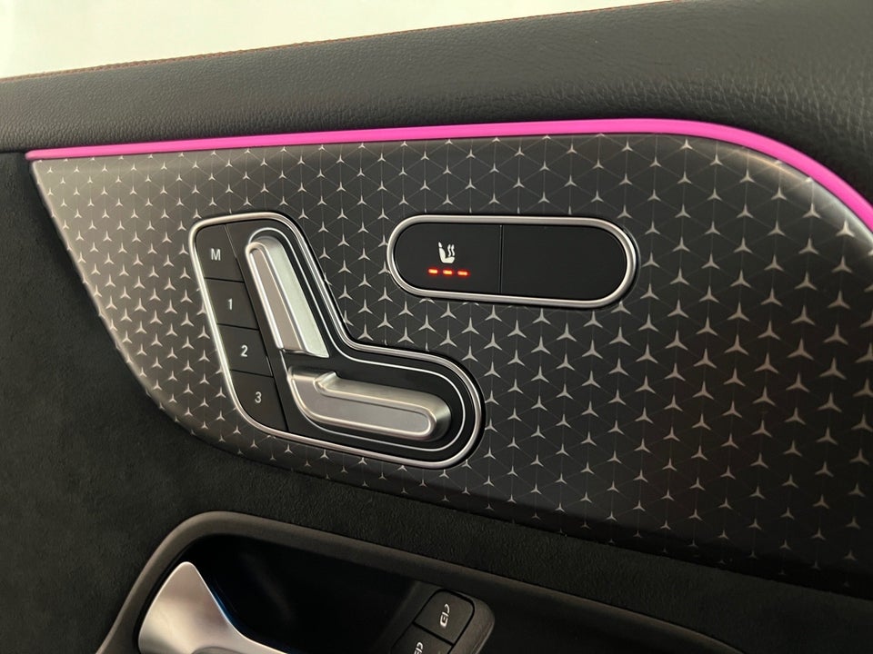 Mercedes EQA300 AMG Line 4Matic 5d