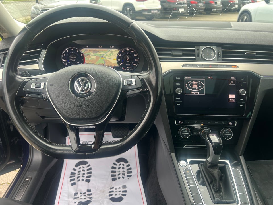 VW Passat 1,4 TSi 150 Highline Premium DSG 4d