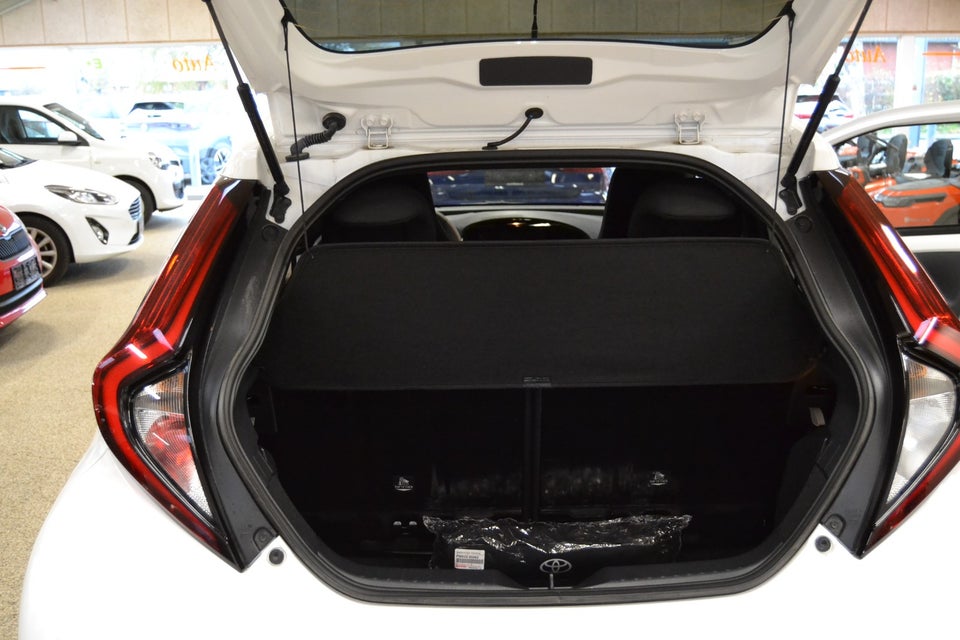 Toyota Aygo X 1,0 Active 5d