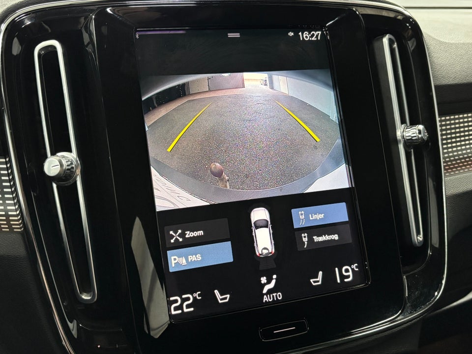 Volvo XC40 1,5 T5 ReCharge R-Design aut. 5d