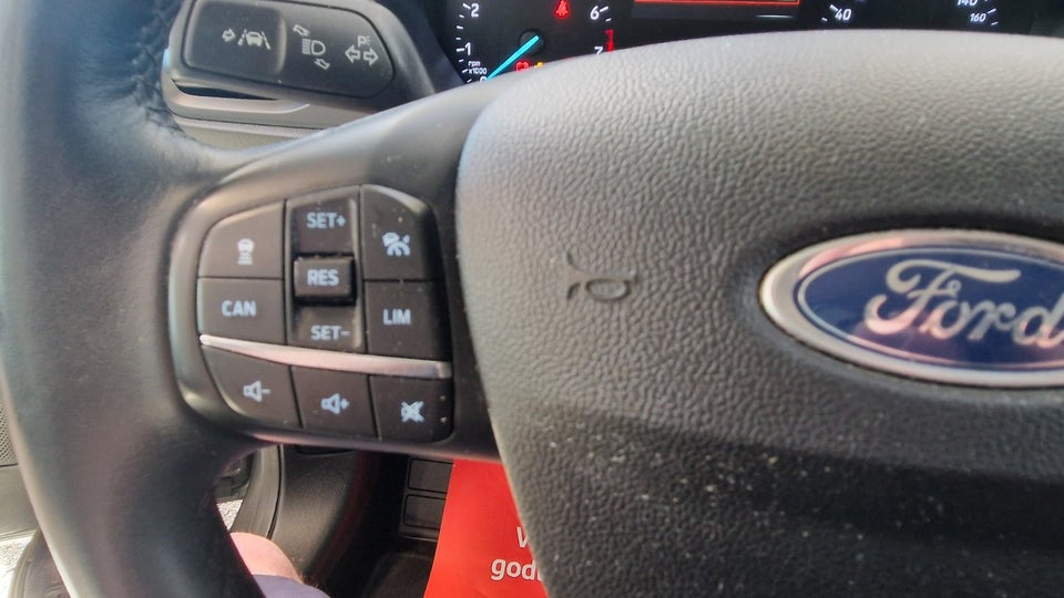 Ford Focus 1,0 EcoBoost Titanium stc. 5d