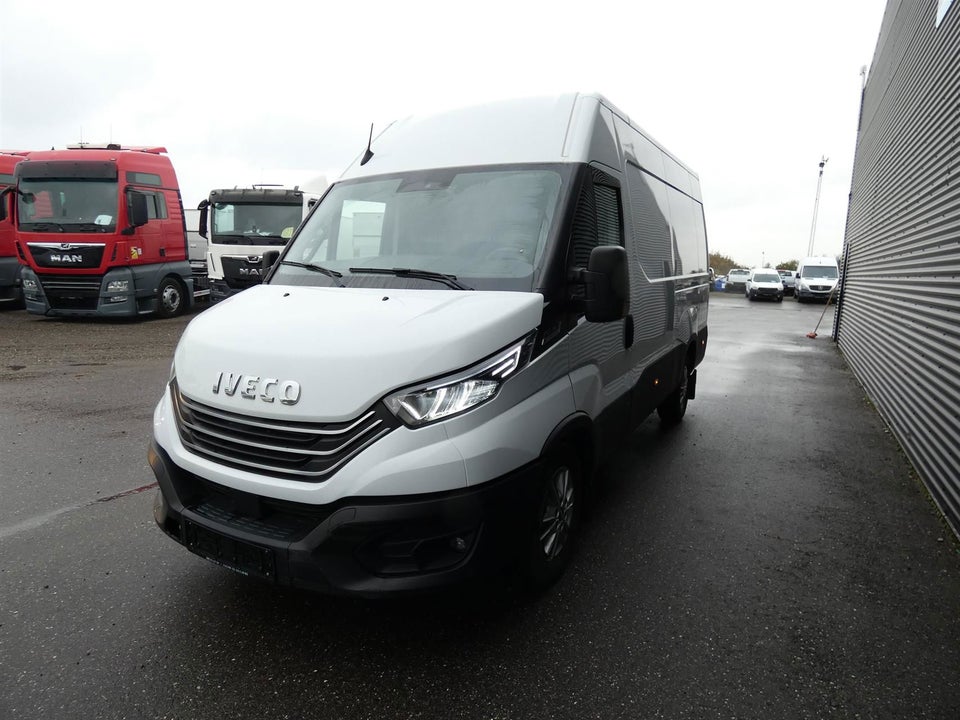 Iveco Daily 3,0 35S18 12m³ Van AG8